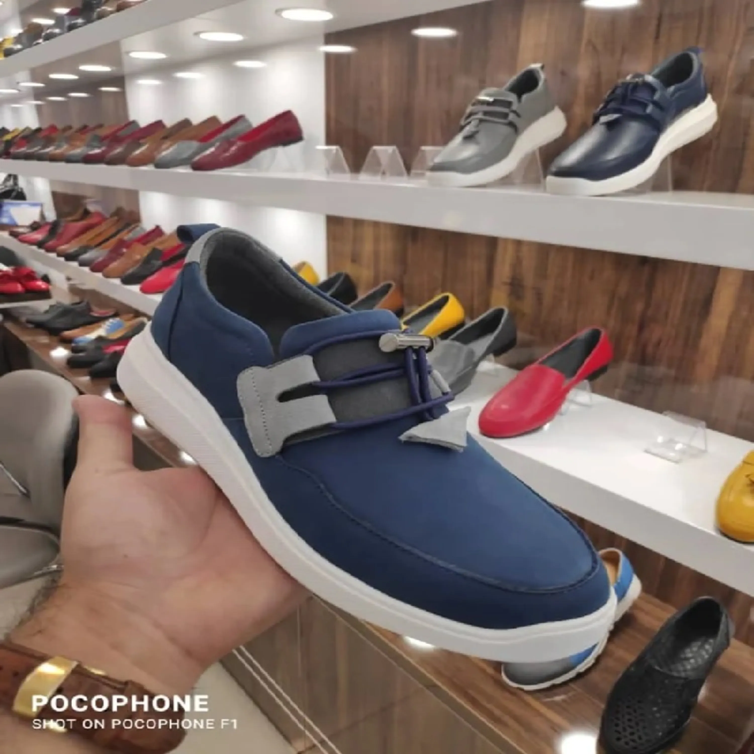 کفش چرم مردانه ممتاز تبریز مدل s102 کفش چرم مردانه ممتاز تبریز مدل s102